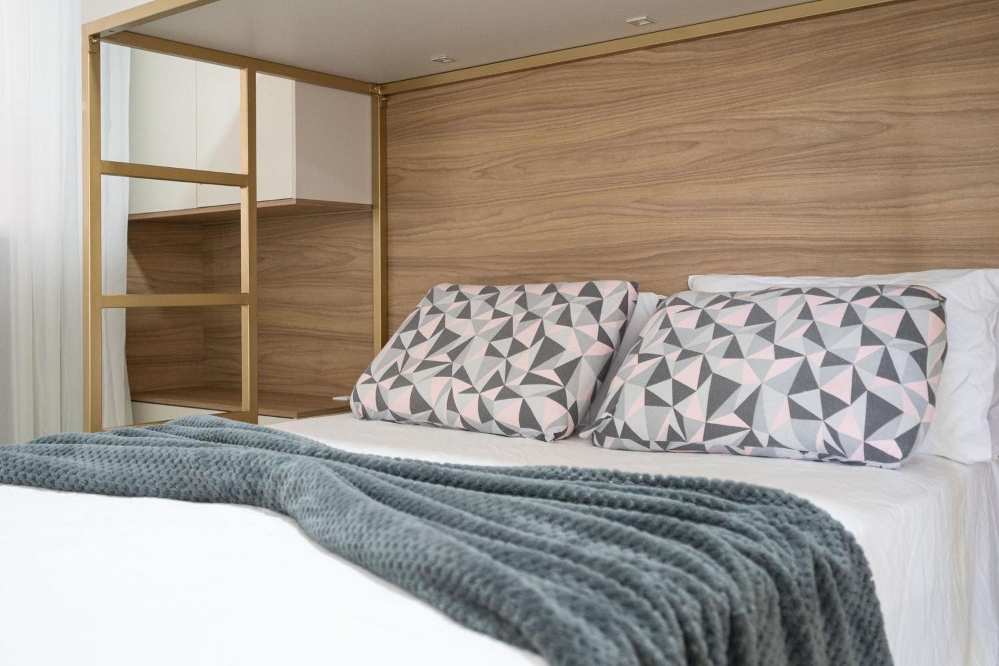 Completos A 15min Beto Carreiro Com Wi-fi Churrasqueira Em Com Piscina Portaria 24h Ideal Familia Apartamento *