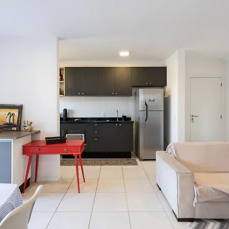 Apartamentos Completos A 15Min Beto Carreiro Com Wi-Fi Churrasqueira Em Condominio Com Piscina Portaria 24H Ideal Para Familia Picarras Exterior photo