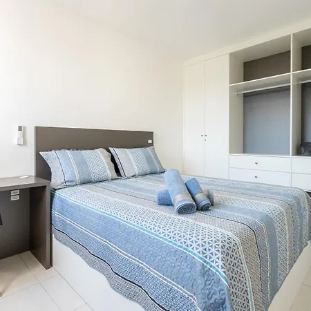 Apartamentos Completos A 15Min Beto Carreiro Com Wi-Fi Churrasqueira Em Condominio Com Piscina Portaria 24H Ideal Para Familia Picarras Room photo