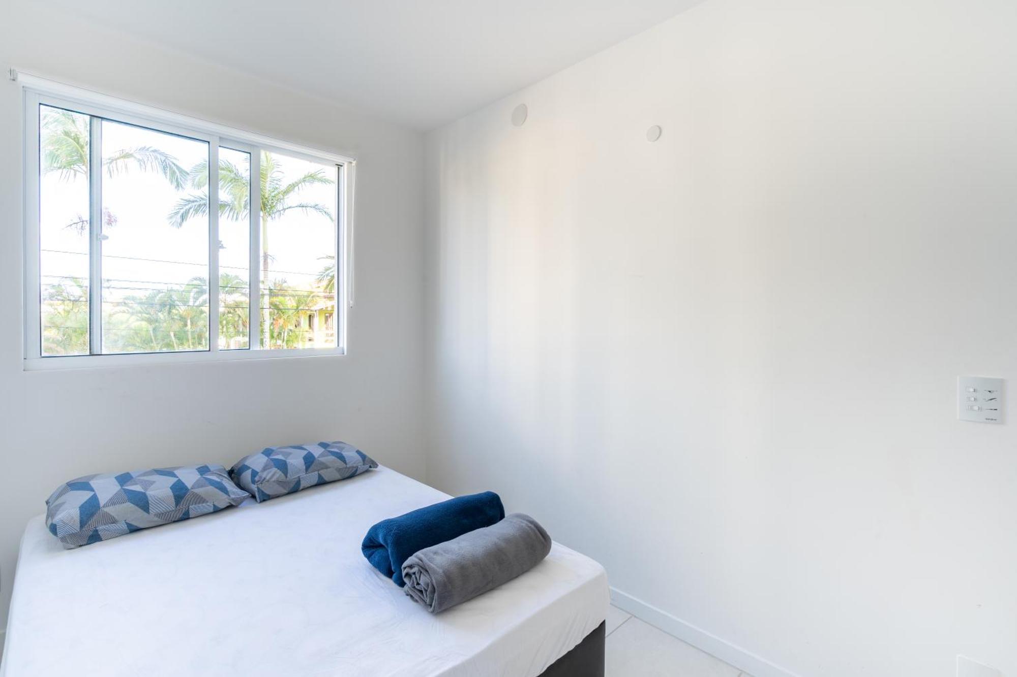 Completos: Family-friendly With Pool And Bbq Near Beto Carreiro Apartment