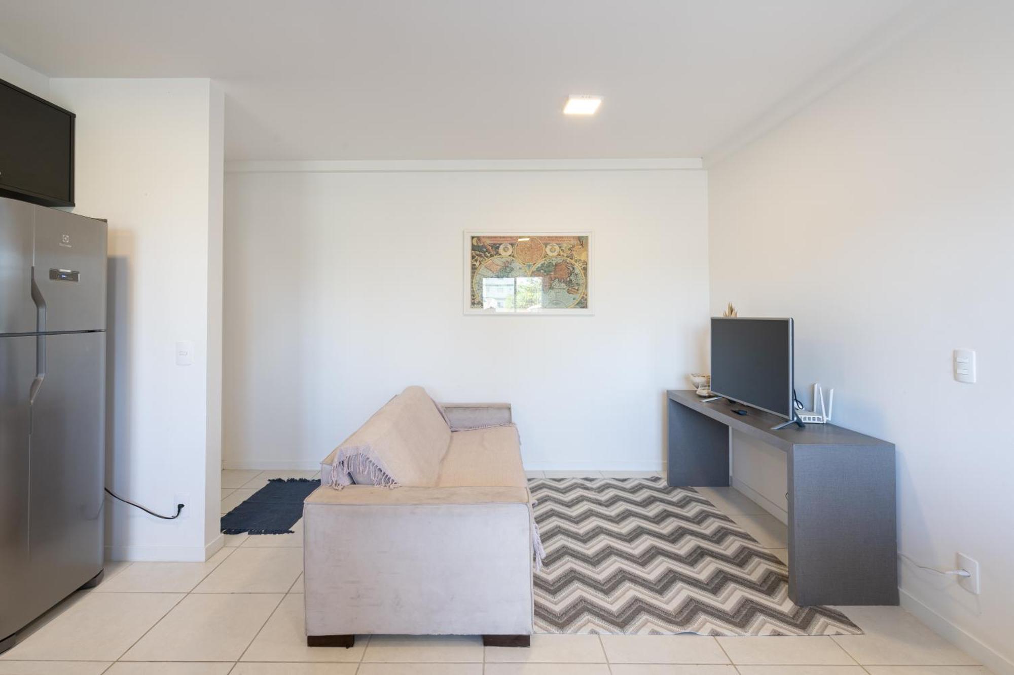 Completos: Family-friendly With Pool And Bbq Near Beto Carreiro Apartment
