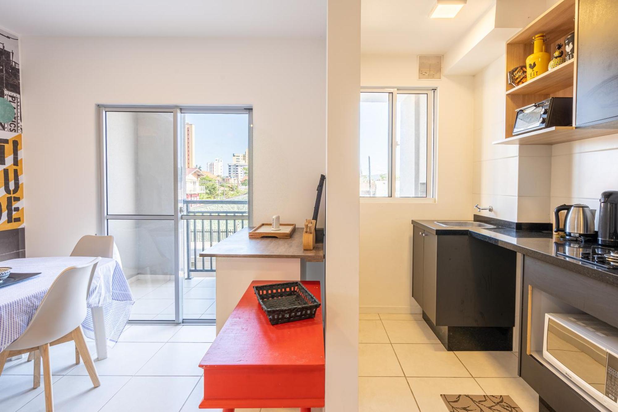 Completos: Family-friendly With Pool And Bbq Near Beto Carreiro Apartment *